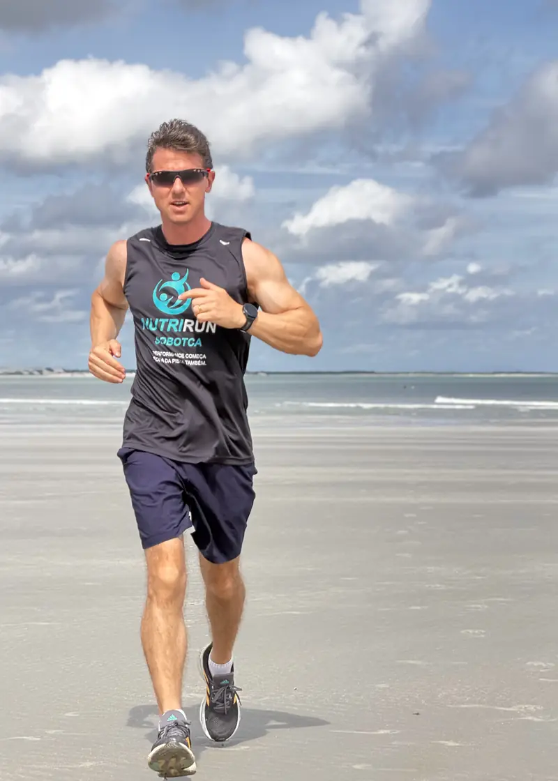 Daniel Sobotca nutricionista esportivo correndo NutriRun Sobotca Lages SC